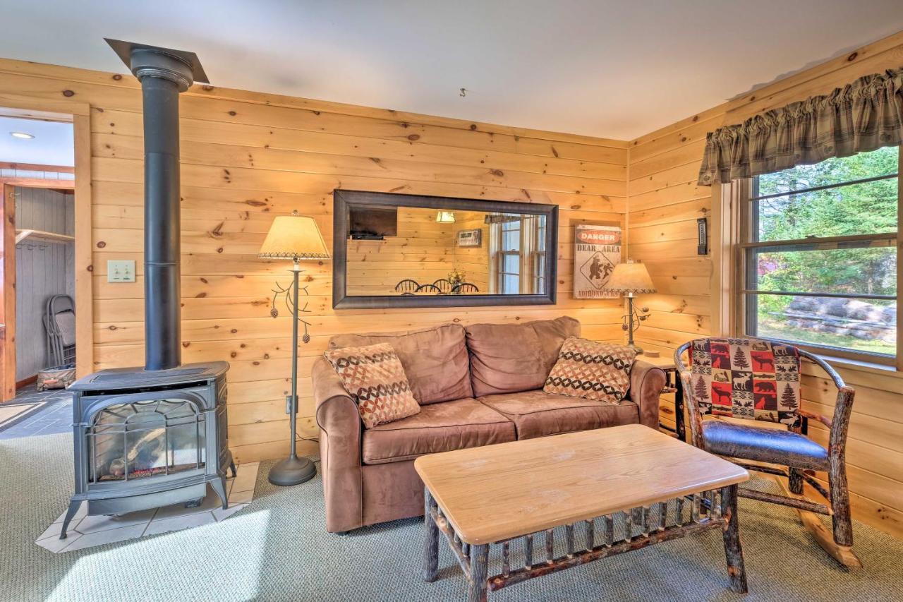 Lake Pleasant Cabin On 3 Acres With Kayaks And Beach! Exteriör bild